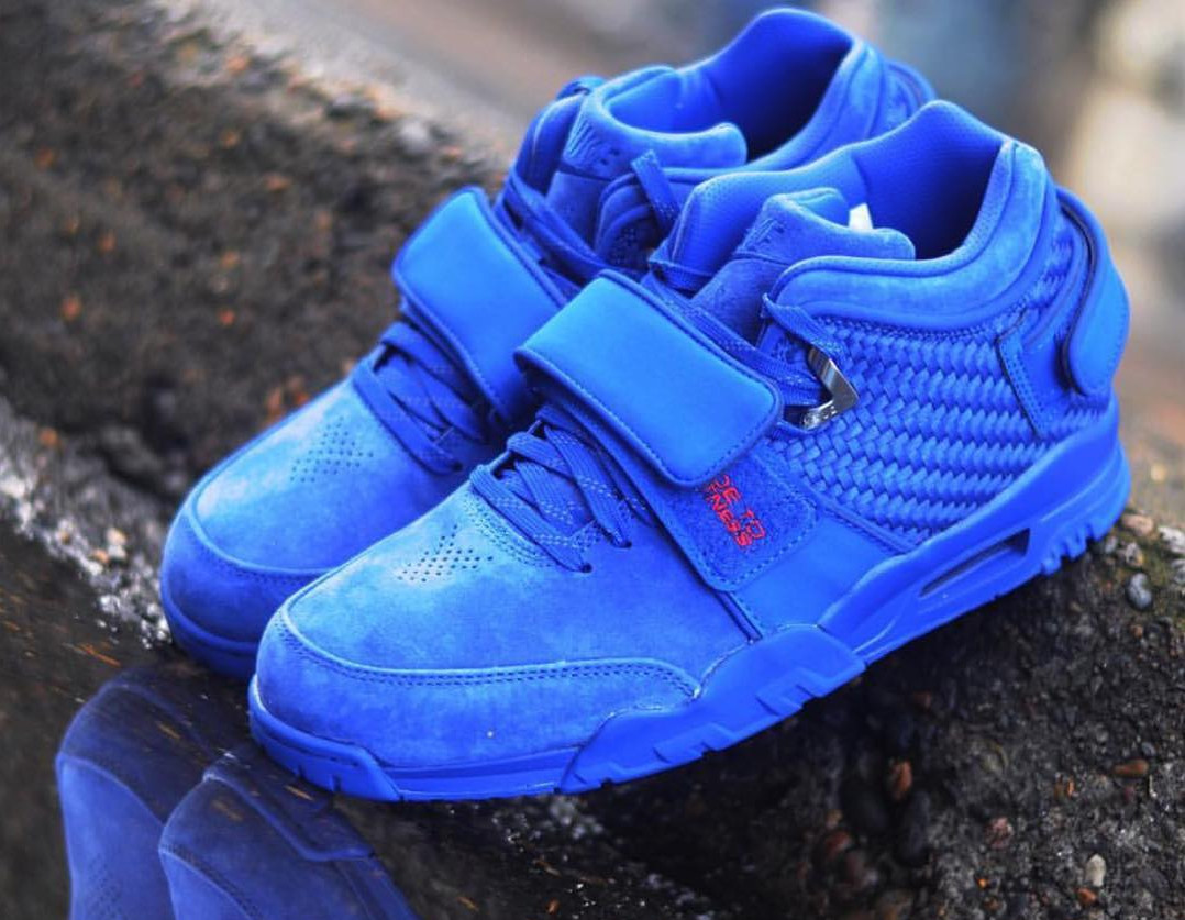 nike victor cruz blue 