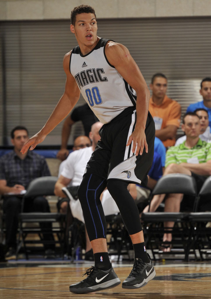 Aaron Gordon wearing Nike Zoom Crusader