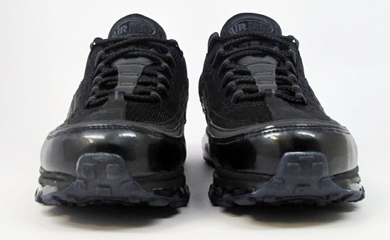 Nike Air Max 24/7 - "Blackout" - New Images Complex