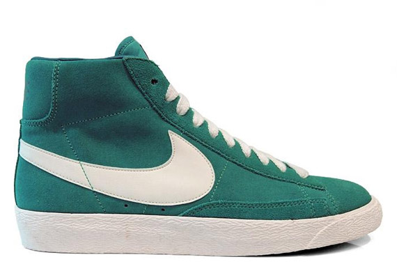 nike blazer 2012