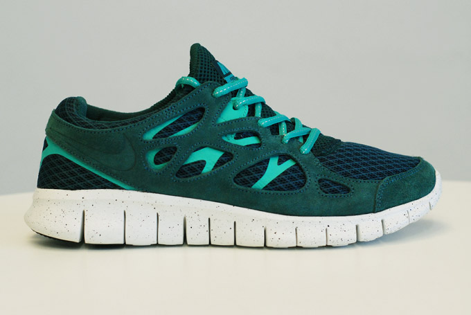 nike free runs green