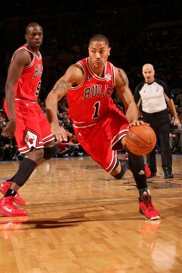 Derrick Rose wearing the adidas adiZero Rose