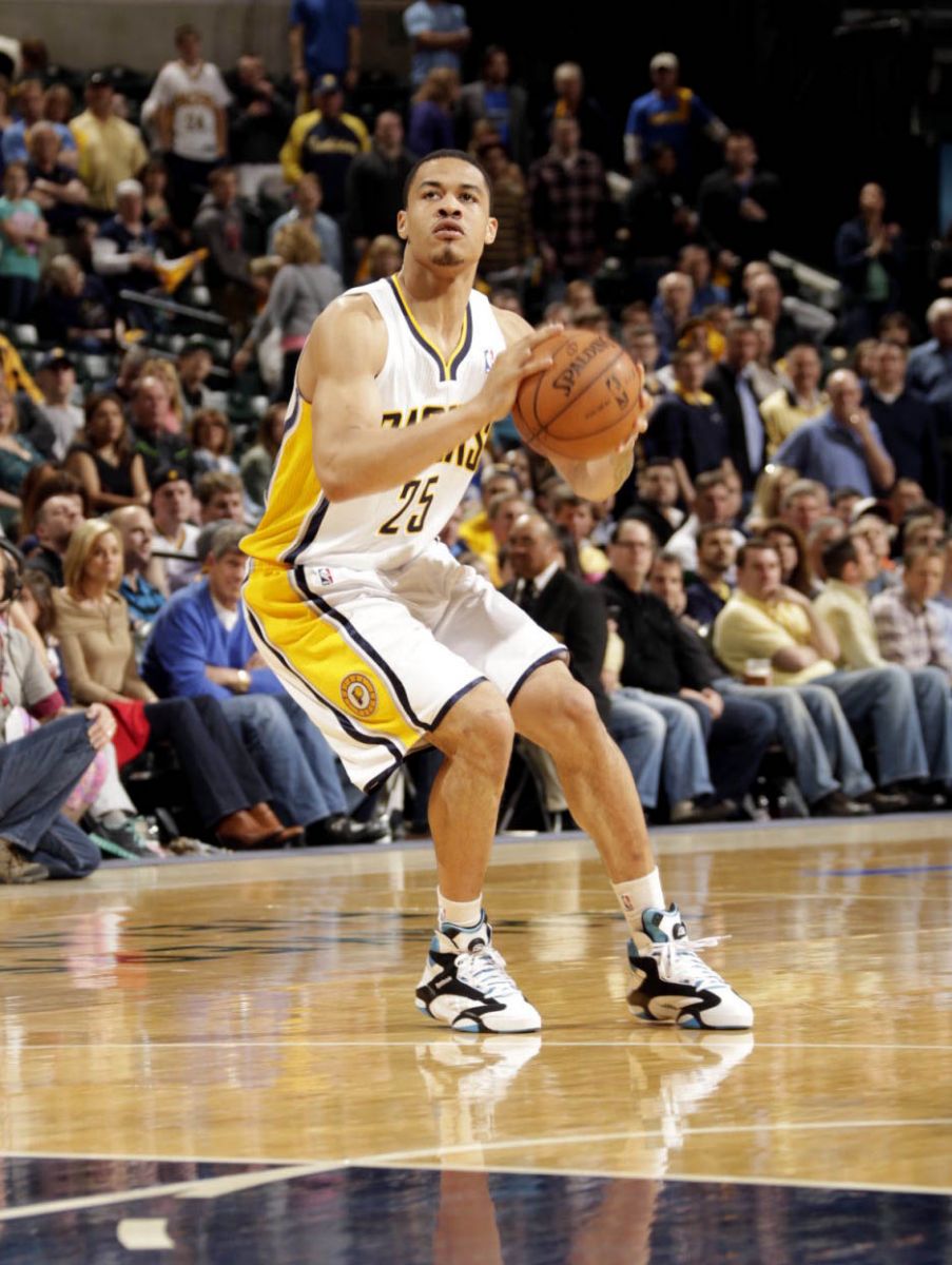 nba players signed with reebok