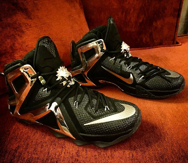 lebron 12 black and gold