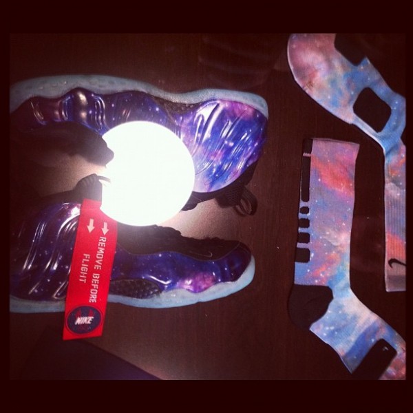 nike galaxy socks