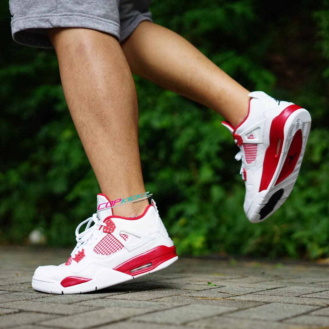 jordan 4 alternate 89 on feet