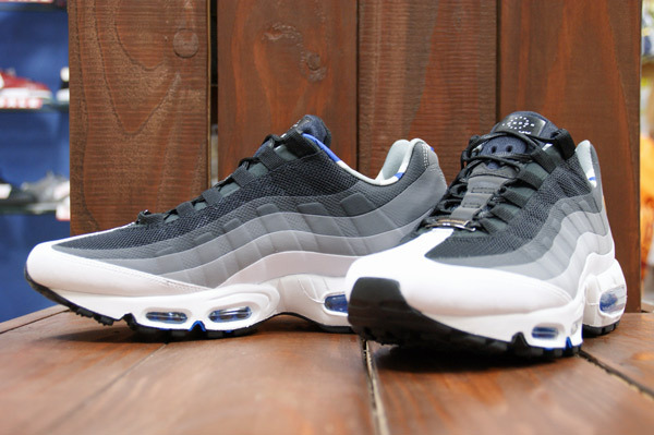 Nike Air Max 95 Hyperfuse QS - \