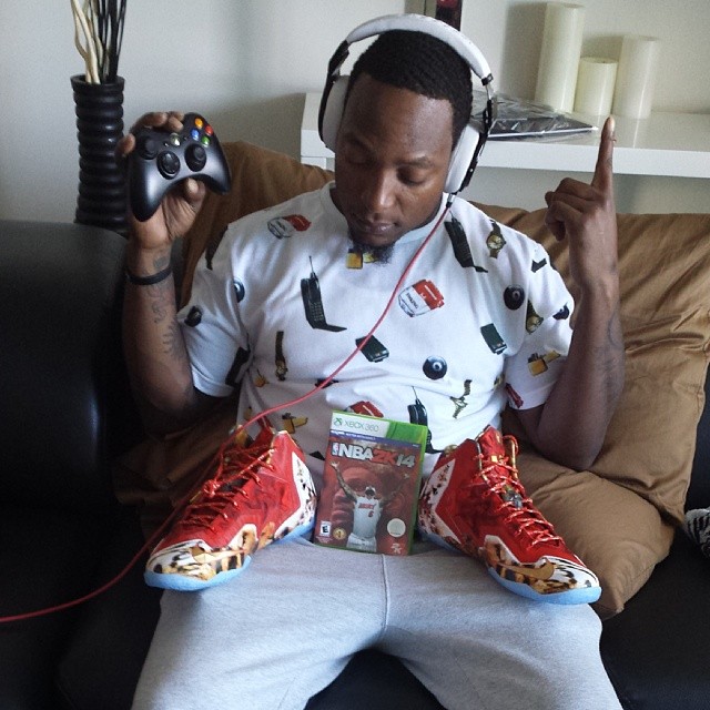 Da Real Lambo Picks Up Nike LeBron XI 11 NBA 2K14