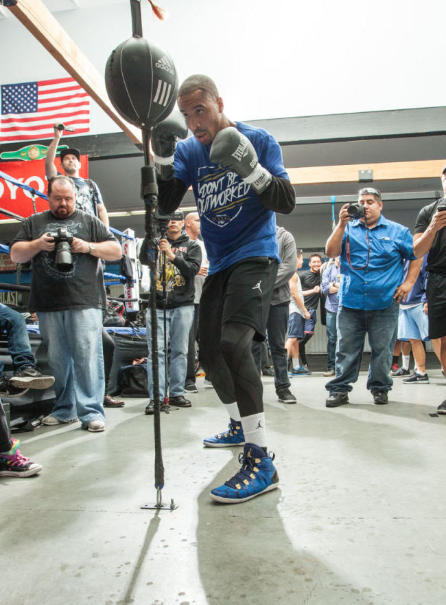 Andre Ward wearing Air Jordan 28 SE Boxing Boot (3)