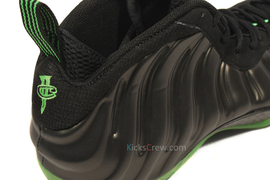 foamposite black and green