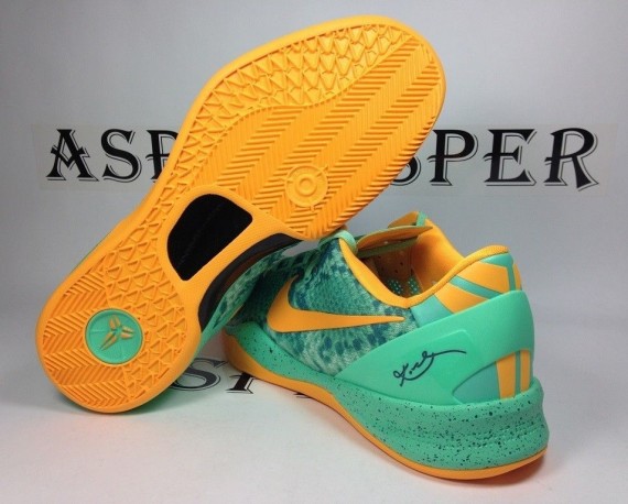 Kobe green hot sale glow