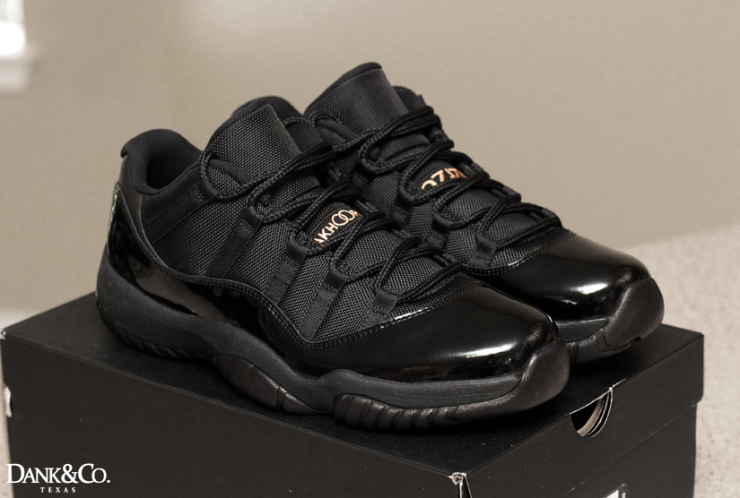 jordan 11 low triple black