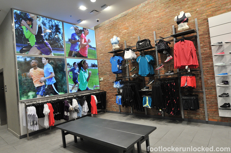 New Foot Locker Location @ 34th St. in NYC - New Images 