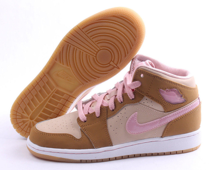 lola bunny 1s