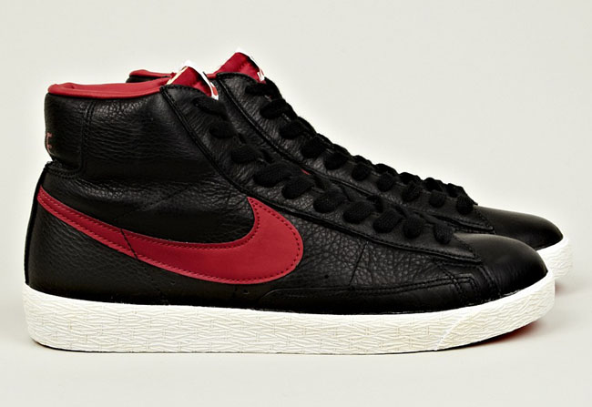 Nike Blazer Mid in Black and Red | Sole 