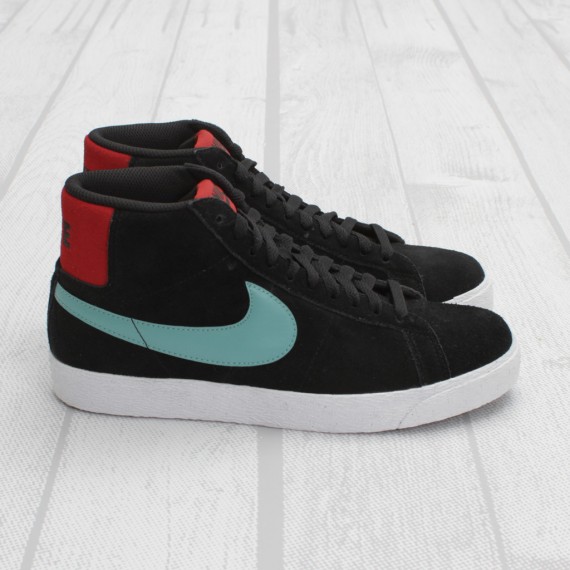 nike sb blazer high red