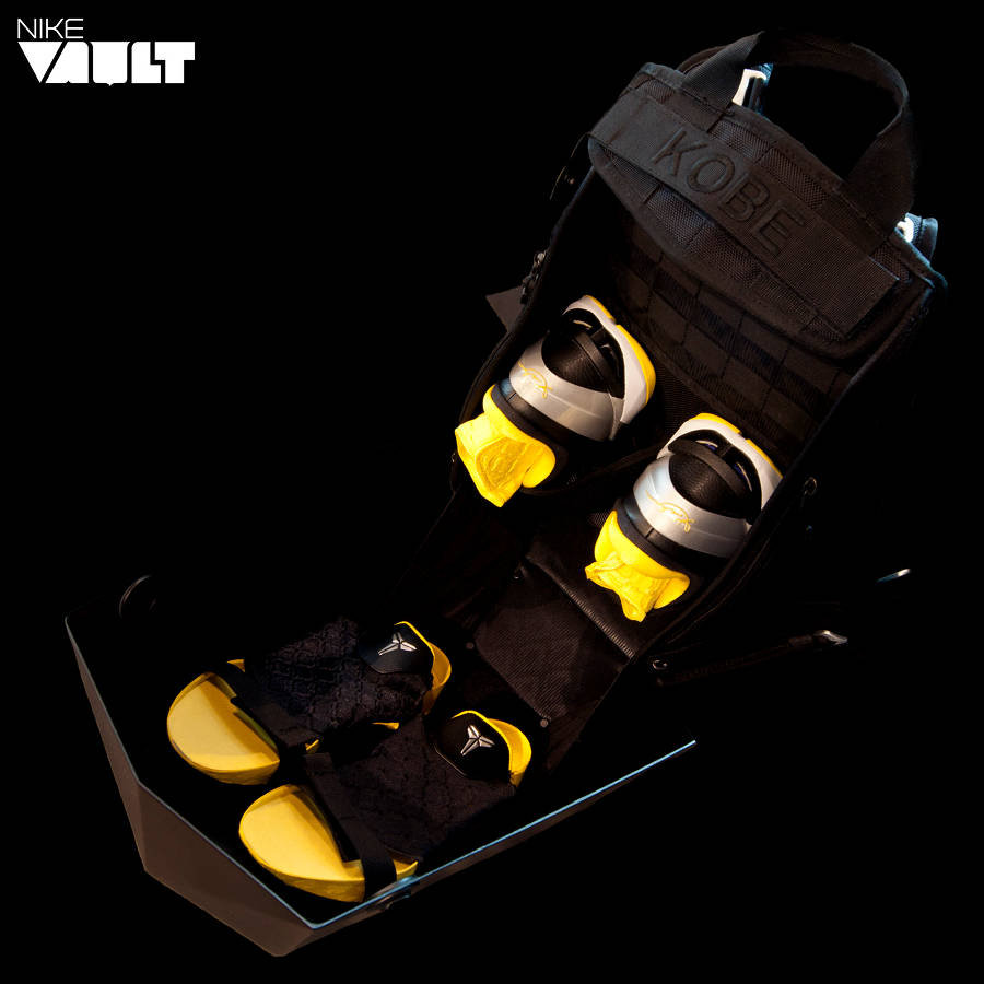 Nike Kobe VII System Supreme Backpack (3)