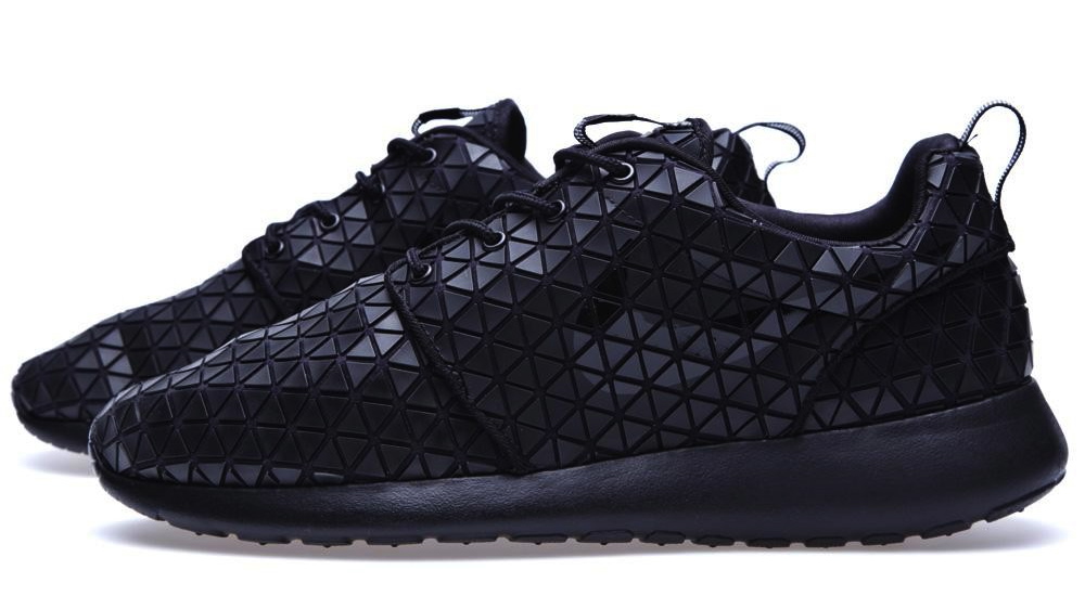 nike roshe run metric