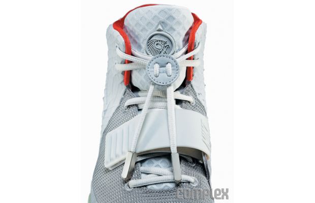 Nike Air Yeezy 2 - New Images \u0026 Design 