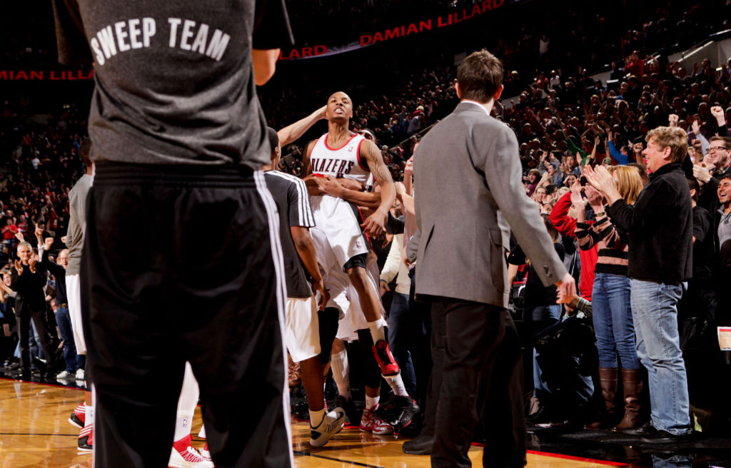 Damian Lillard Hits Game Winner in adidas Rose 773 (7)