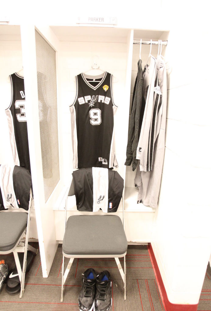 Tony Parker Beats The Clock In Peak Team Lightning PE (2)