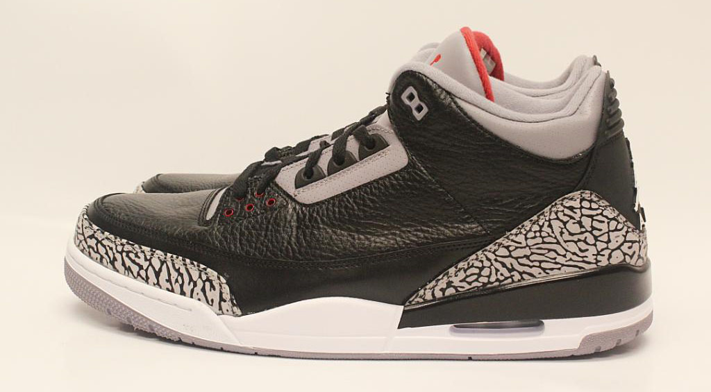 Warren Sapp's Air Jordan Collection Aution // Air Jordan III 3 Black Cement