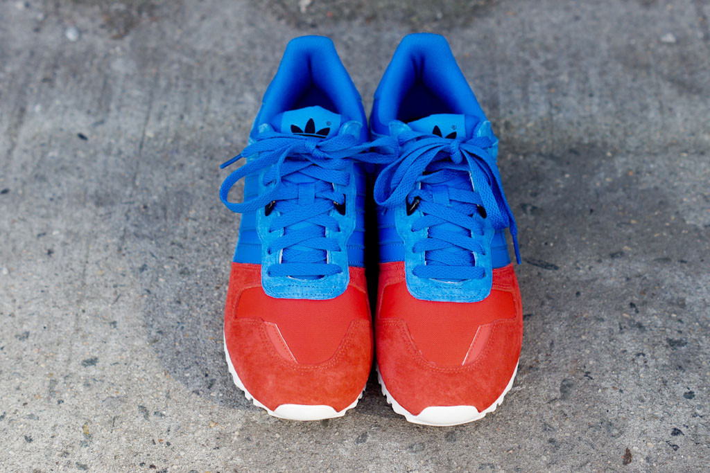 adidas zx 700 triple red