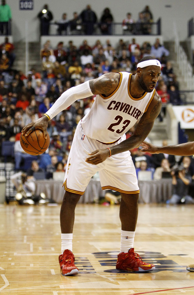 LeBron James wearing Nike LeBron XII 12 Cavs (8)