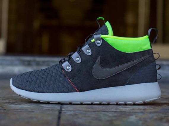 nike roshe one mid winter