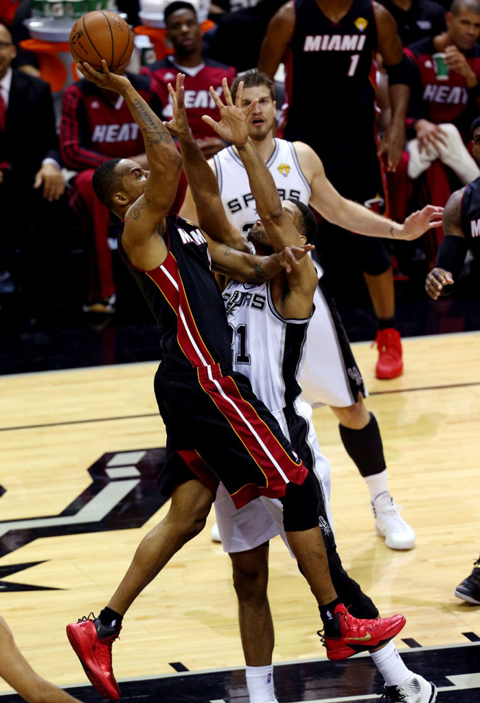 Rashard Lewis wearing Nike Hyperfuse 2013