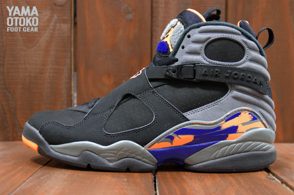 black and orange jordan 8