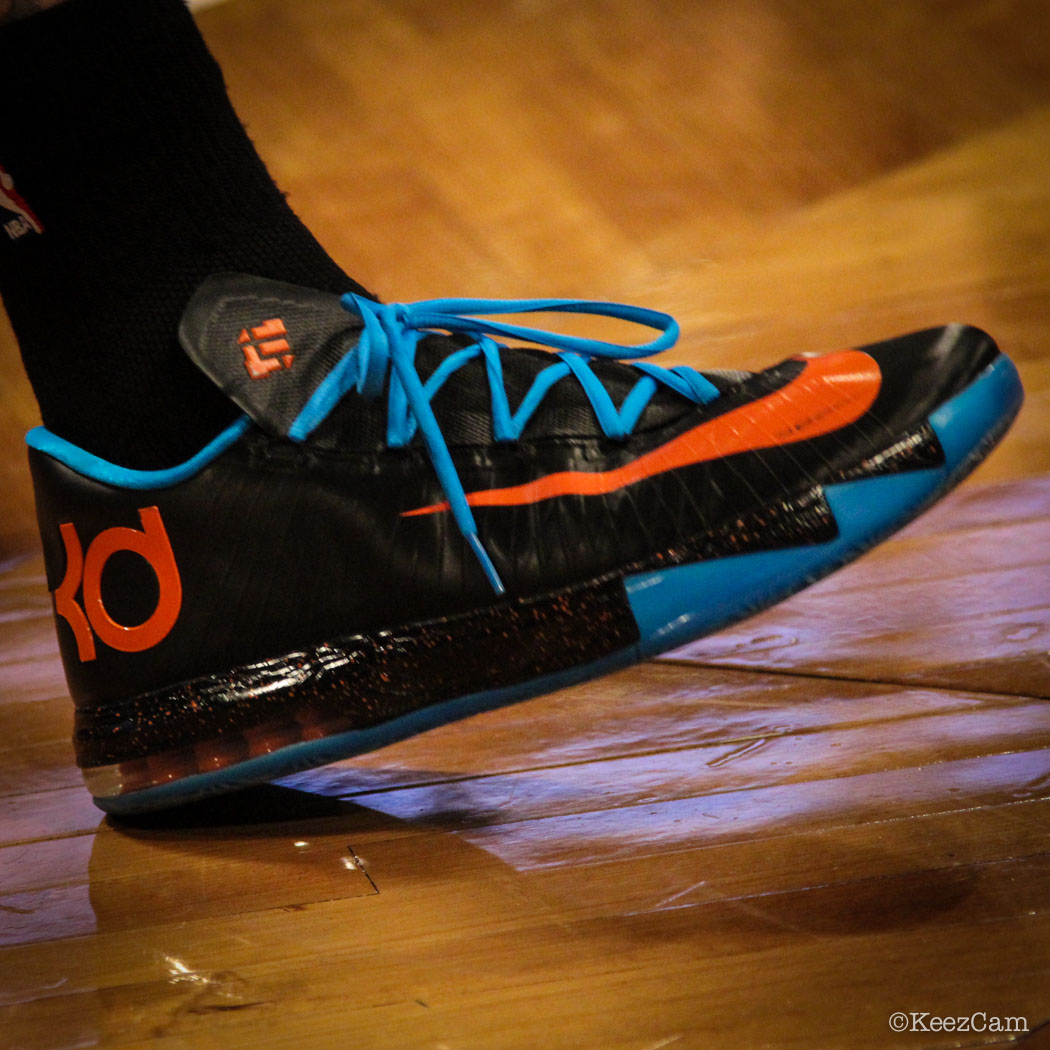 Jeremy Lamb wearing Nike KD 6 OKC Away