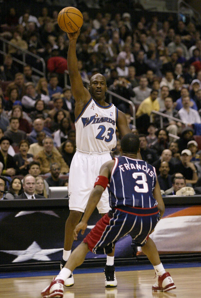 #2350 // 50 Classic Michael Jordan All-Star Game Photos (18)