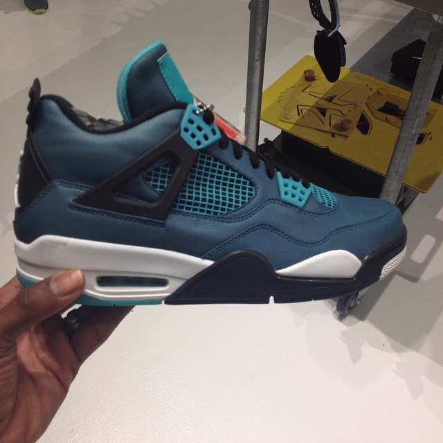 Air Jordan IV 4 Retro Teal Spring 2015 (1)