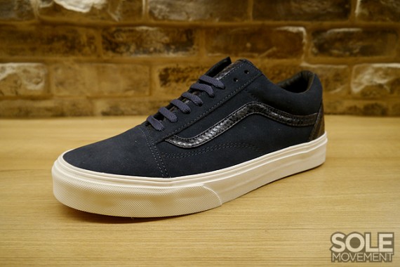 vans old skool snake black