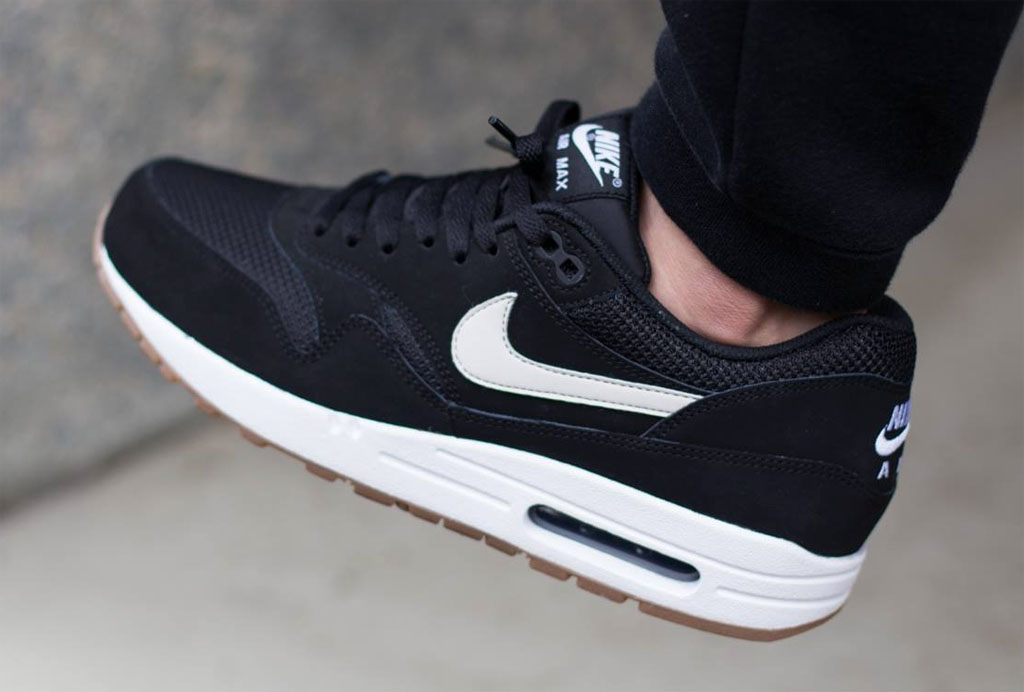 Buy Online nike air max 1s black Cheap 