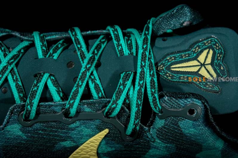 kobe 8 dark atomic teal