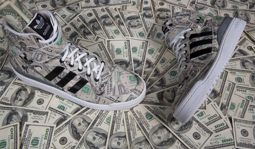 nike shoes with 100 dollar bills on them