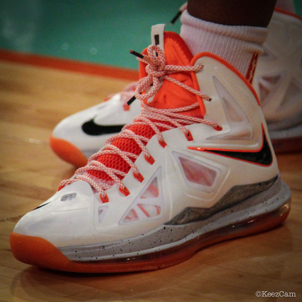 Swin Cash wearing Nike LeBron X 10 PE