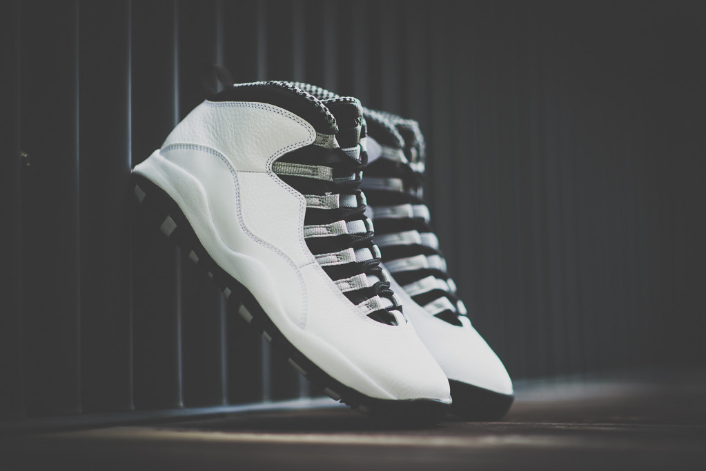 retro 10s steel