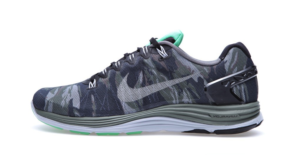 camo nike womens shoes