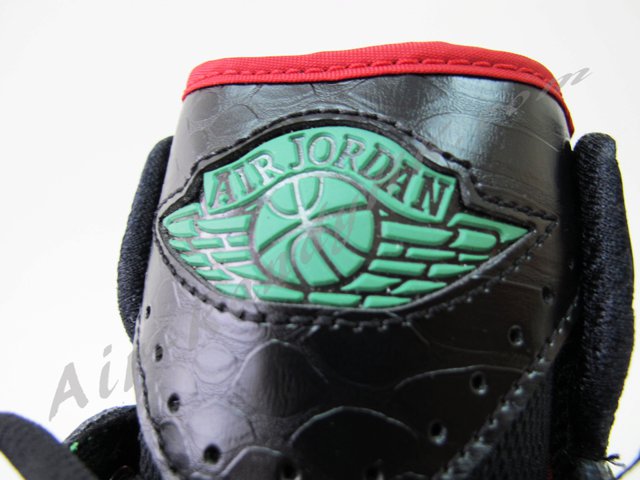 Air Jordan 2.0 - Black/Red/Green