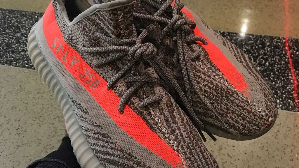 ADIDAS Yeezy Boost 350 V2 Shoe Laces Slickies