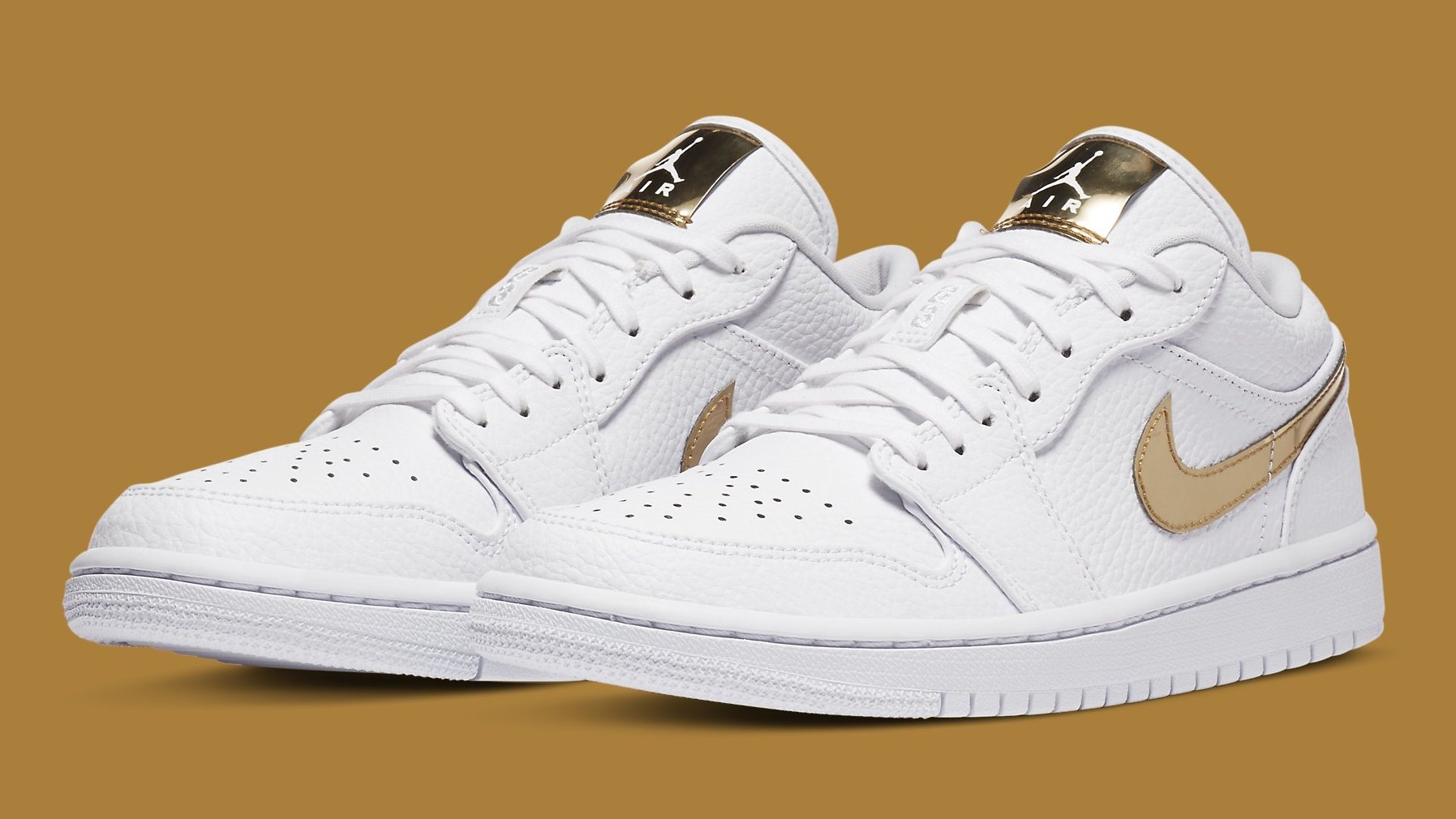 jordan retro 1 white and gold