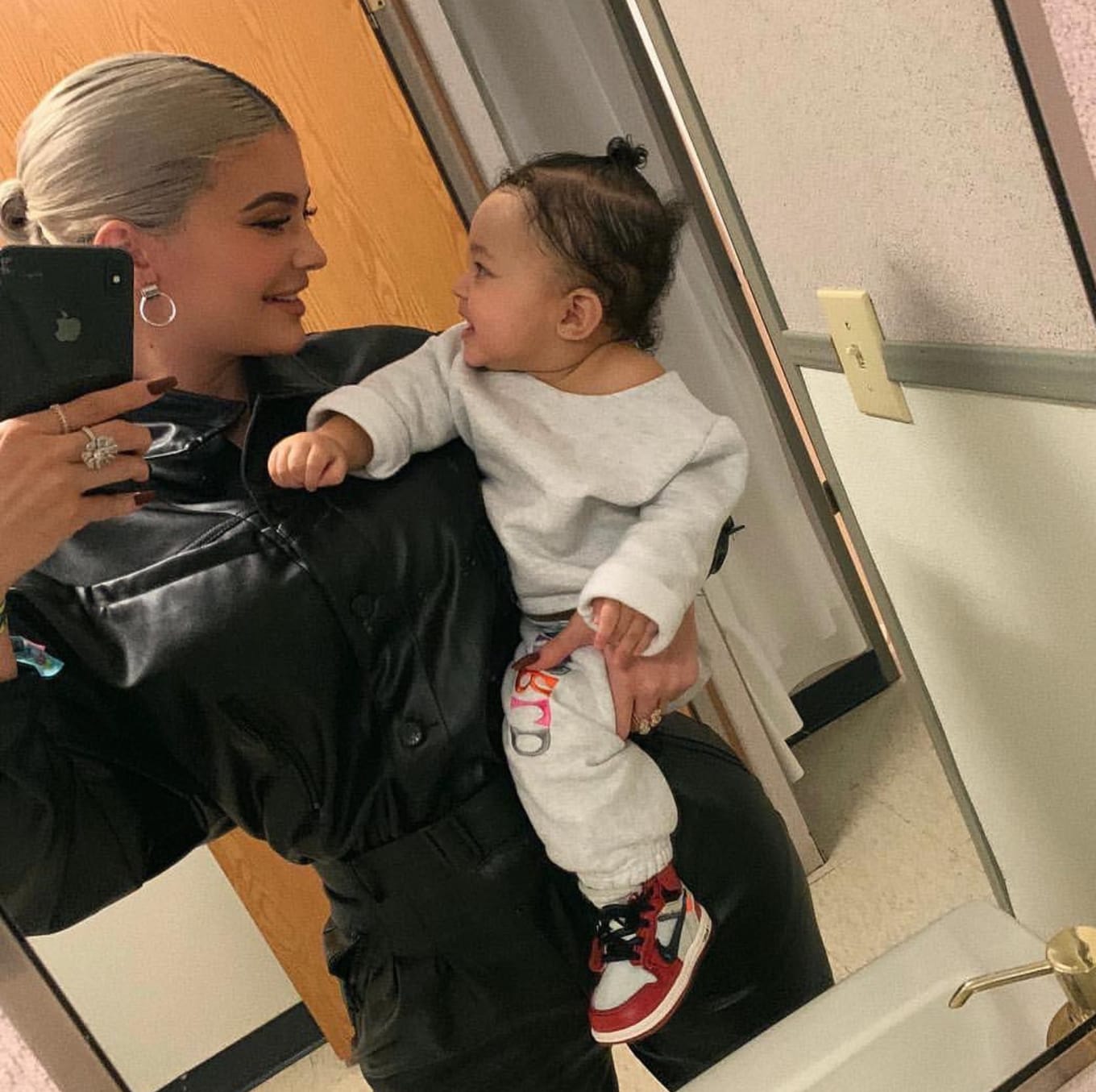baby air jordan 1s