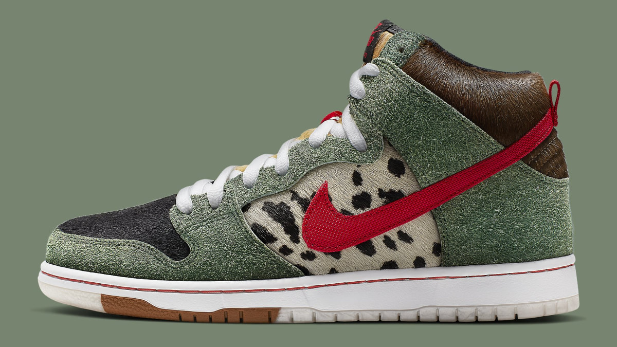 sb dunk high walk the dog