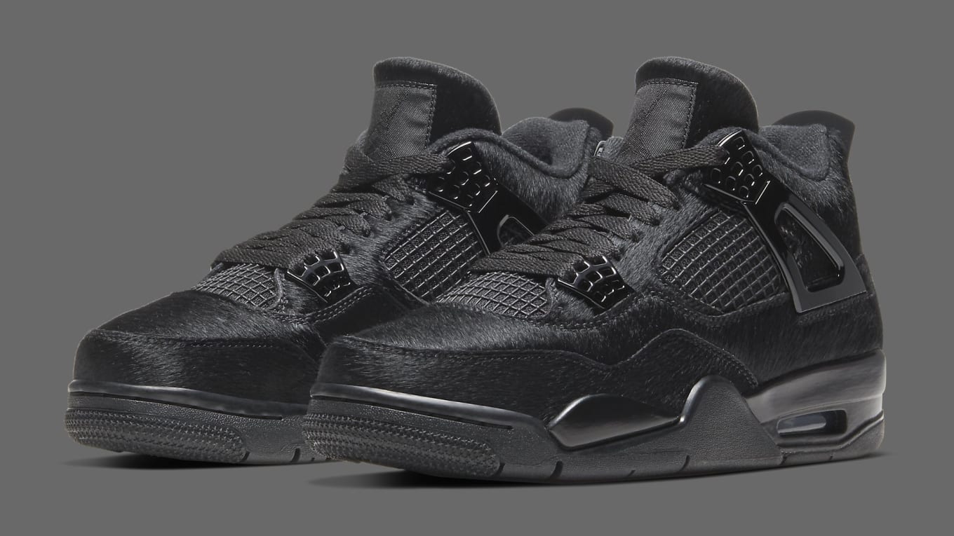 black jordan 4