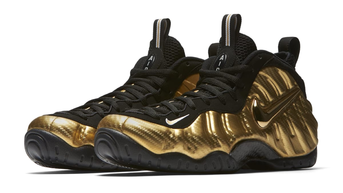 black foamposites gold check