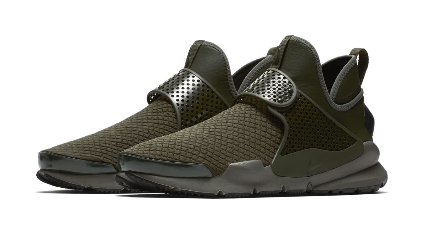 sock dart mid