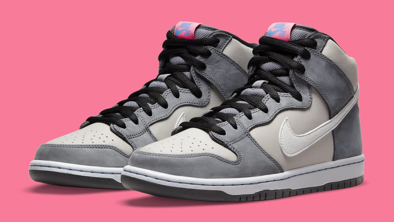 grey and pink dunk